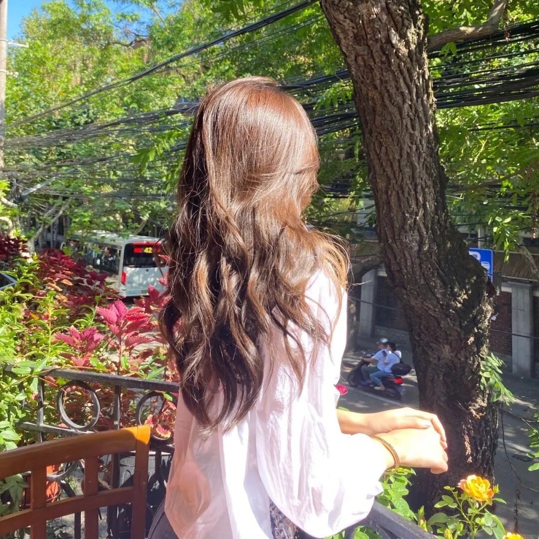 惨绿愁红